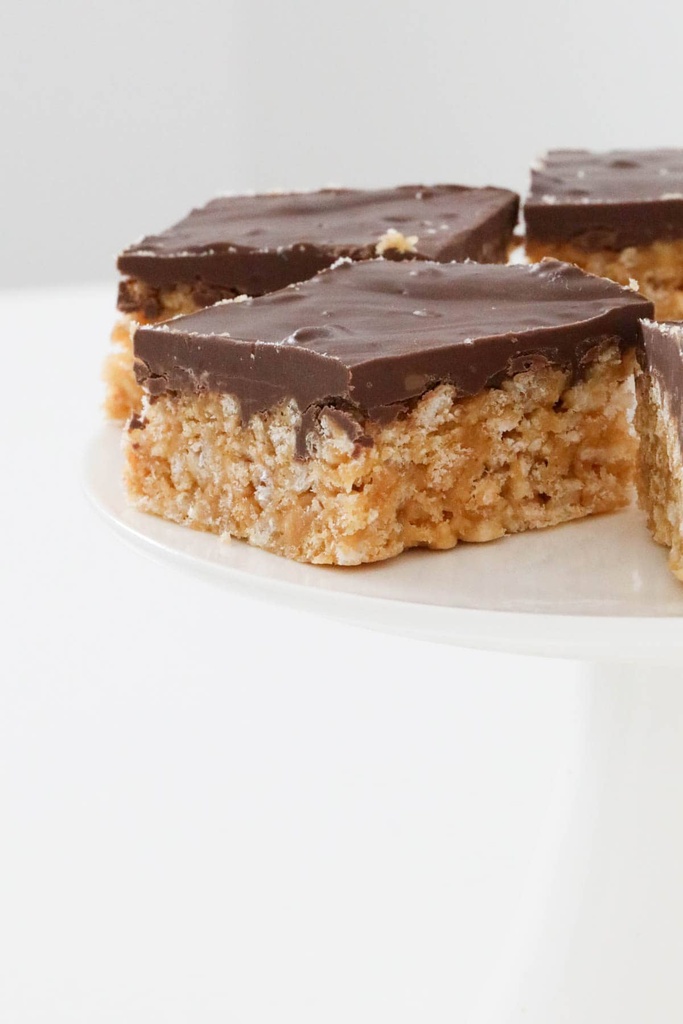 Peanut butter slice